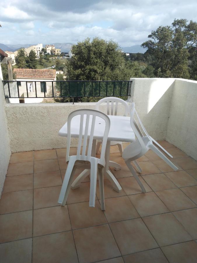 Studio vue mer à Porticcio proche aéroport Ajaccio Esterno foto